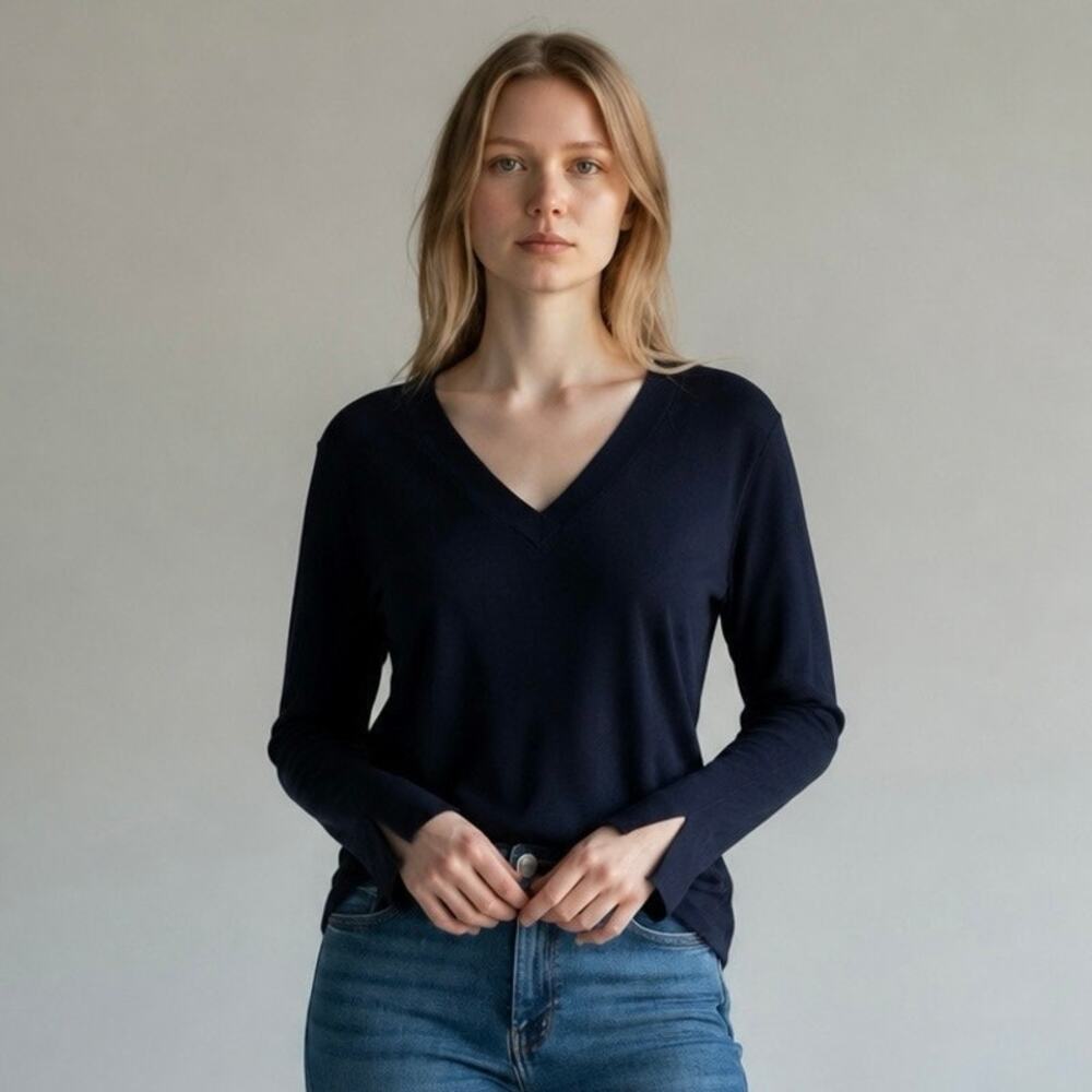 Glamour x Lane Bryant Women's Size 14/16 Navy Blue V-Neck Ribbed Sweater